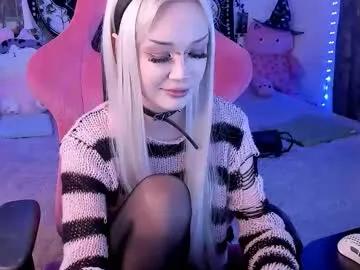 broodmommyy3 — GOAL: pussy play [222 tokens remaining] hey! fav pattern 38,100,107,401 #goth #alt #daddysgirl #cosplay #bigboobs