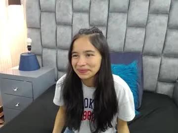 Freechat bunnywhite21 on Chaturbate