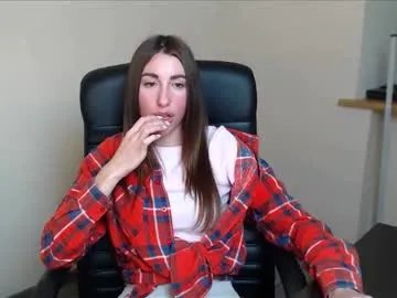 Freechat cammila_horn on Chaturbate