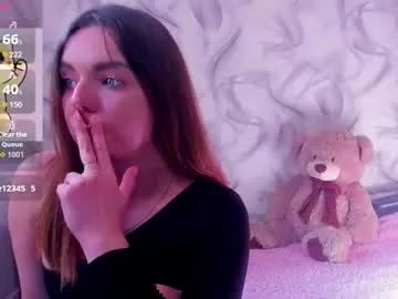 Freechat catisyfury on Chaturbate