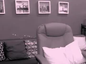 Private chantallovely on Chaturbate