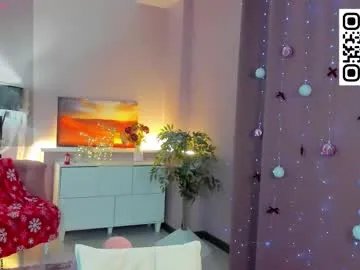 Freechat cherry_lexi on Chaturbate