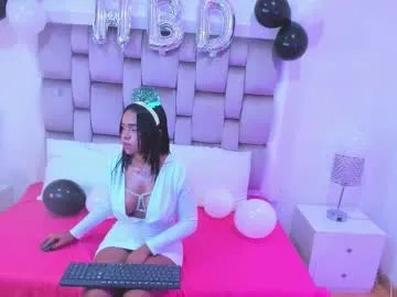 Freechat chikibom28 on Chaturbate