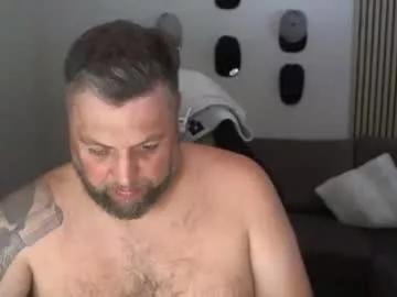 Freechat chrizz80 on Chaturbate