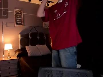 chrristopher77 on Chaturbate 