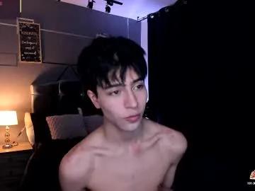 chrristopher77 on Chaturbate 