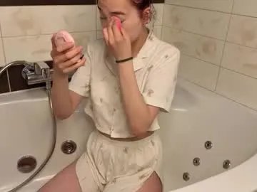 Freechat coventinahazleton on Chaturbate