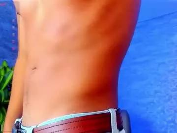 Freechat crh58_ on Chaturbate