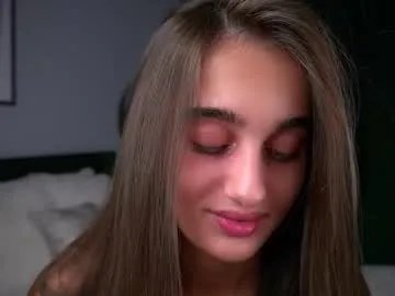 czamabech on Chaturbate