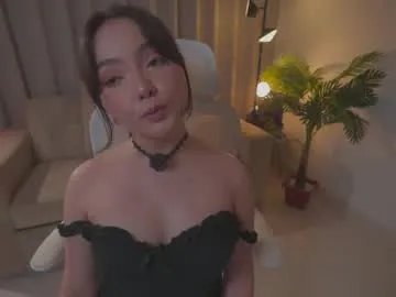 danii_xoxo —        (45,77,143)     - Goal:     [333 tokens left] #lovense #young #bigass #tease #joi