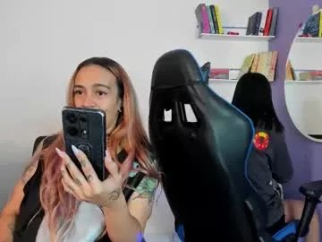 Freechat danna__castle on Chaturbate