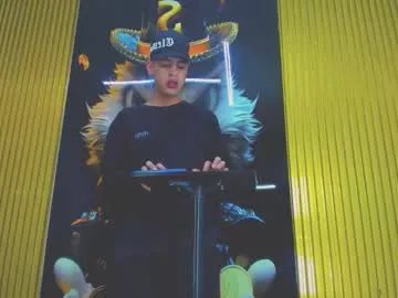 Freechat dante_brown1 on Chaturbate