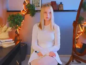 Freechat darceyheyd on Chaturbate