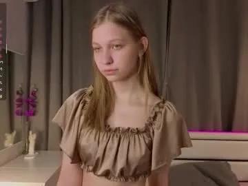 Freechat dollyburruss on Chaturbate