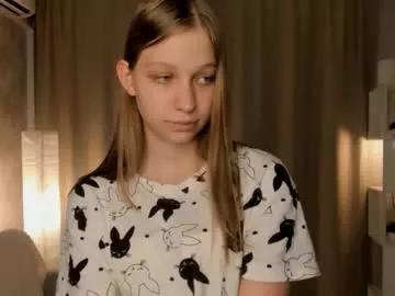 Freechat dollyburruss on Chaturbate