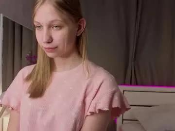 Freechat dollyburruss on Chaturbate