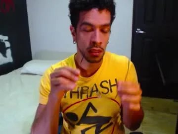 Freechat dostoyrodia_34 on Chaturbate