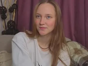 Freechat dustydeida on Chaturbate