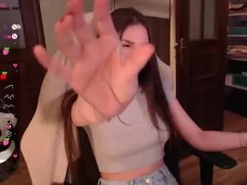 emmiclo on Chaturbate 