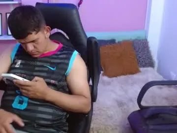 Freechat eric_and_alisson on Chaturbate