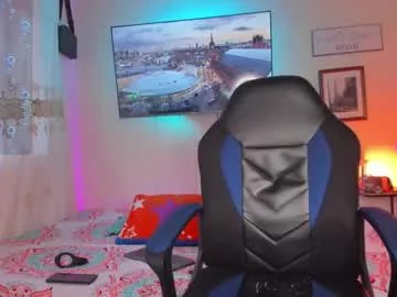 Freechat ethan_travis0 on Chaturbate