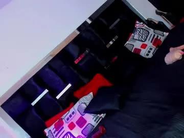 Freechat evanllelyne on Chaturbate