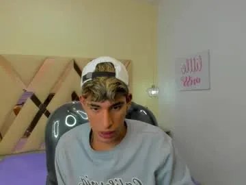 Freechat ferphoenix_ on Chaturbate