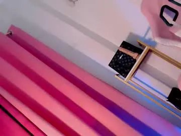 finest_drieax on Chaturbate