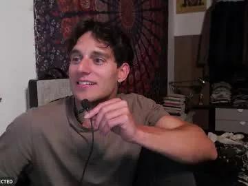 folleti7 on Chaturbate 