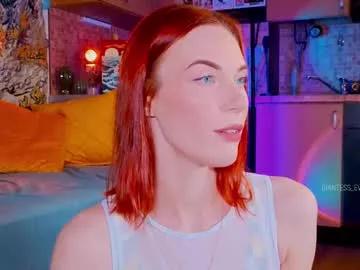 Freechat giantess_eva on Chaturbate