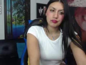 Group gigi_gilt_ on Chaturbate