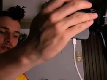 greeneyes_col on Chaturbate