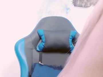 Freechat hannah_026 on Chaturbate