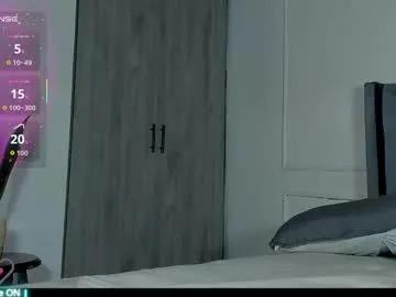 Freechat ice_princess__ on Chaturbate