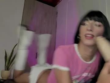 Freechat ice_princess__ on Chaturbate