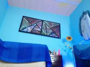 Freechat iivana_19 on Chaturbate