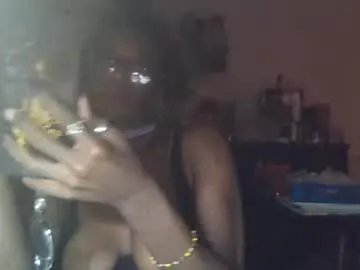 Freechat indigo_scorpio on Chaturbate