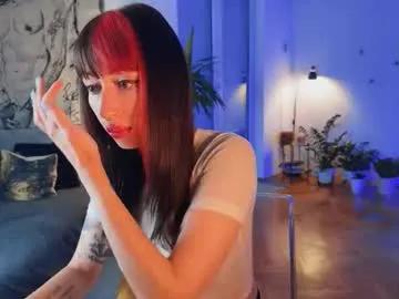 inkedvvitch on Chaturbate