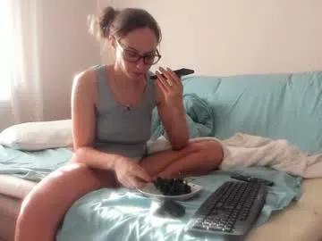 Freechat issabelle_69 on Chaturbate