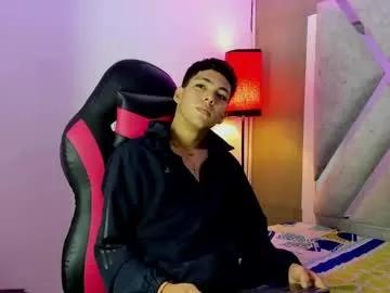 james_hill7 — GOAL: SHOW CUM.!!! [1000 tokens remaining] Welcome to my room! #twink #young #latino #findom #new