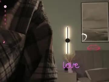 Freechat jazminenakano on Chaturbate