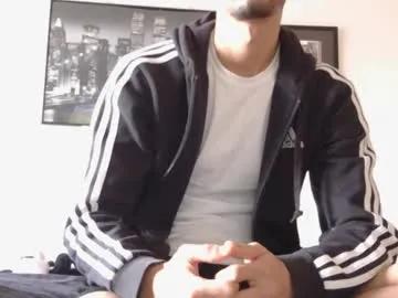 Freechat jeanpierbello7 on Chaturbate