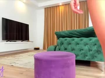 jeniffer_100 on Chaturbate