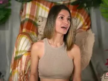 Freechat juliarichard on Chaturbate