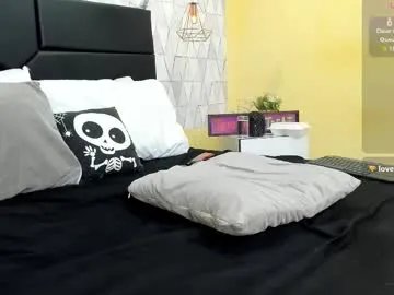 Group justineperry on Chaturbate