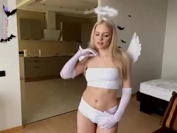 karlenegries — GOAL: for a good start [19 tokens remaining] Hello my name is Olivia! Welcome to my cozy little paradise  #bigboobs #lovense #squirt #18 #bigass