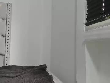 Freechat katestone_again on Chaturbate