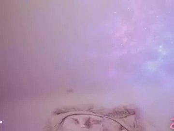 Freechat kemii on Chaturbate