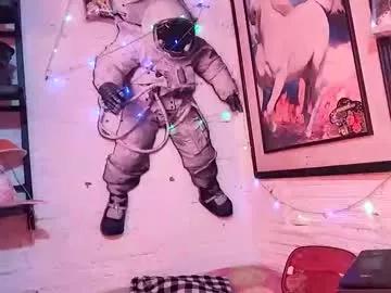 krisstal703358 on Chaturbate