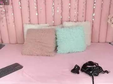 lalycastro on Chaturbate